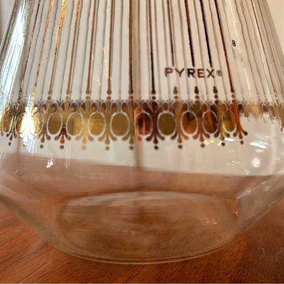 Pyrex Gold and Black Glass Coffee Carafe - Picture 2 of 5